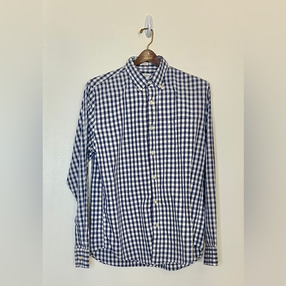 J. Crew Button Up Shirt Men’s Medium Blue Nautical Academia Tailor Fit Preppy